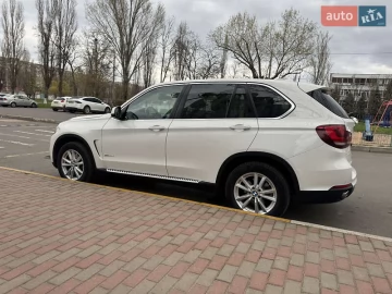Авто BMW X5 2018 № 7587734
