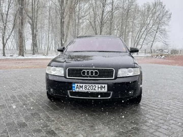 Авто Audi A4 2002 № 7587808
