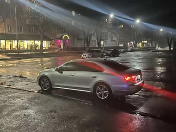 Авто Volkswagen Passat 2015 № 7587966