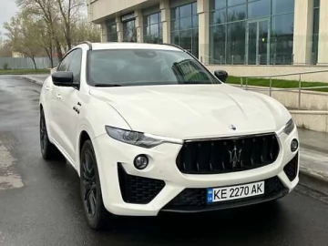 Авто Maserati Levante 2022 № 7588122