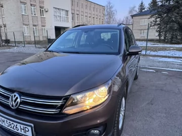 Авто Volkswagen Tiguan 2012 № 7588182