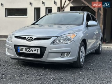 Авто Hyundai I30 2017 № 7588192