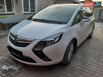 Авто Opel Zafira Tourer 2015 № 7588199