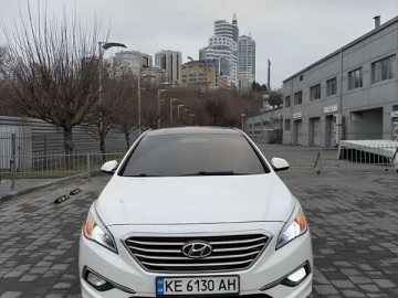 Авто Hyundai Sonata 2015 № 7588224