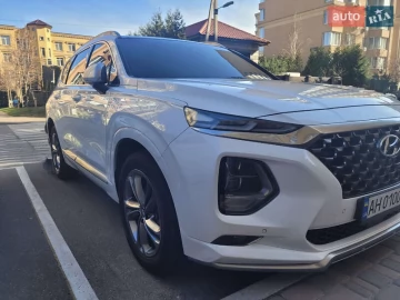 Авто Hyundai Santa Fe 2018 № 7588276