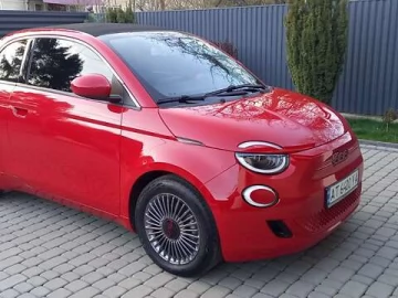 Авто Fiat 500E 2022 № 7588356