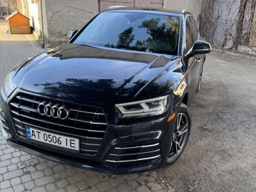 Авто Audi Q5 2020 № 7588374
