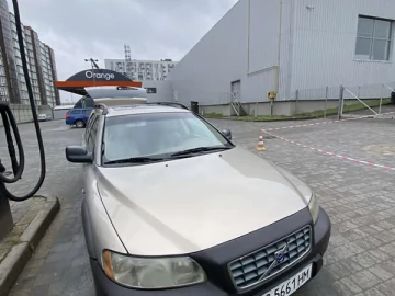 Авто Volvo V70 2001 № 7588459