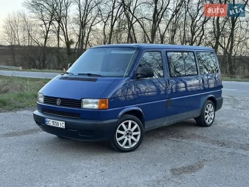 Авто Volkswagen Transporter 2000 № 7588474