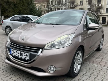 Авто Peugeot 208 2013 № 7588501