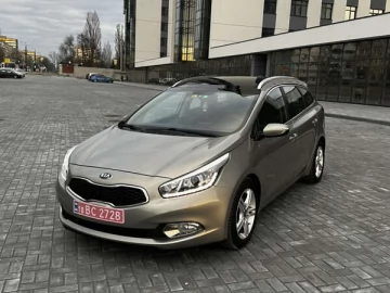 Авто KIA Ceed 2014 № 7588521