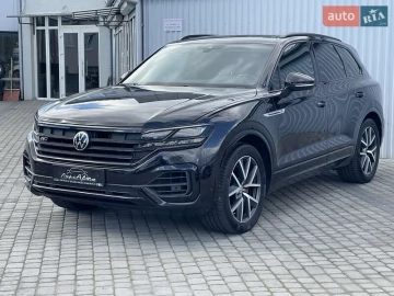 Авто Volkswagen Touareg 2019 № 7588589