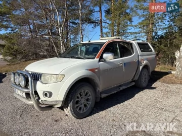 Авто Mitsubishi L 200 2012 № 7588654