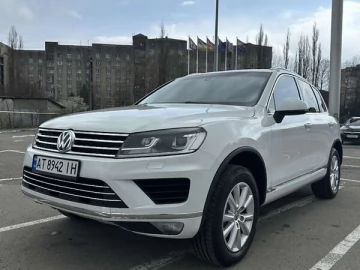 Авто Volkswagen Touareg 2013 № 7588727