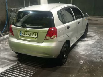 Авто Chevrolet Aveo 2009 № 7588812