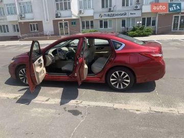 Авто Nissan Altima 2017 № 7588901