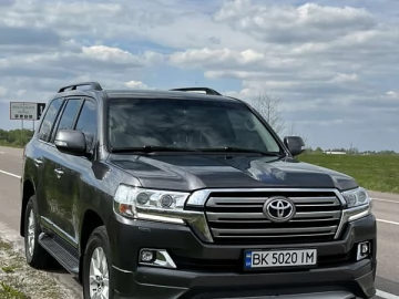 Авто Toyota Land Cruiser 2019 № 7589000