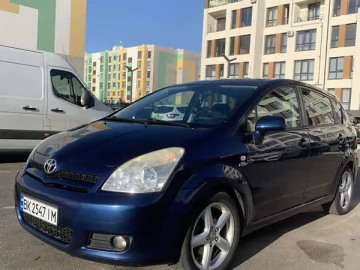 Авто Toyota Corolla Verso 2006 № 7589054