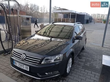 Авто Volkswagen Passat 2011 № 7589308