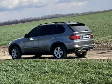 Авто BMW X5 2012 № 7589388
