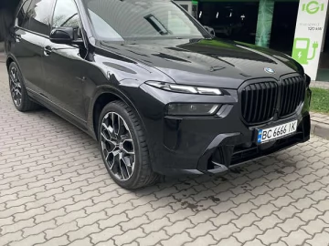 Авто BMW X7 2022 № 7589436