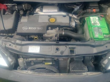 Авто Opel Zafira 2004 № 7589472