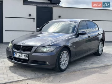 Авто BMW 3 Series 2005 № 7589492