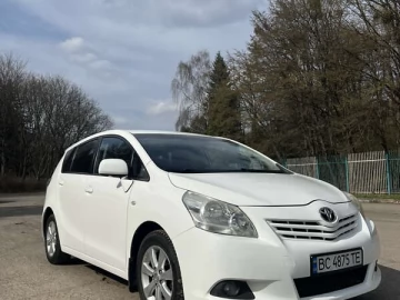 Авто Toyota Verso 2010 № 7589519