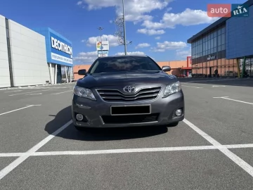 Авто Toyota Camry 2010 № 7589552