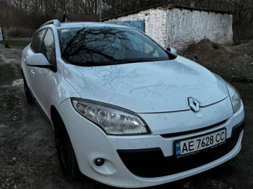 Авто Renault Megane 2010 № 7589784