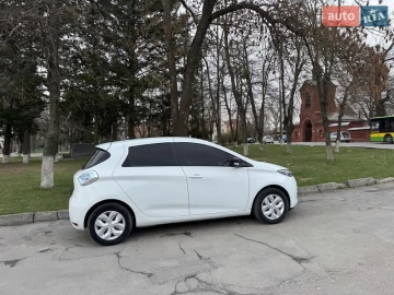 Авто Renault Zoe 2019 № 7589808
