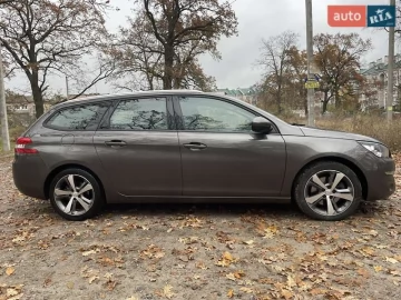 Авто Peugeot 308 2016 № 7589887