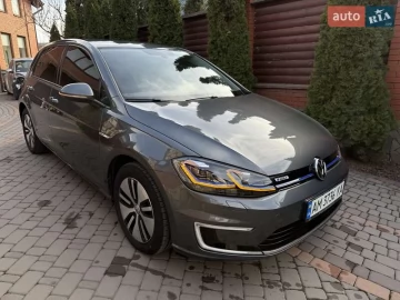 Авто Volkswagen E-Golf 2019 № 7589938
