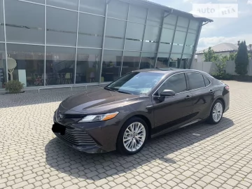 Авто Toyota Camry 2018 № 7590003