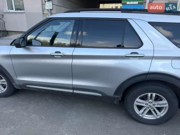 Авто Ford Explorer 2020 № 7590008
