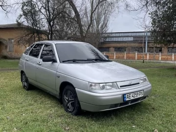 Авто ВАЗ 2112 2005 № 7590072