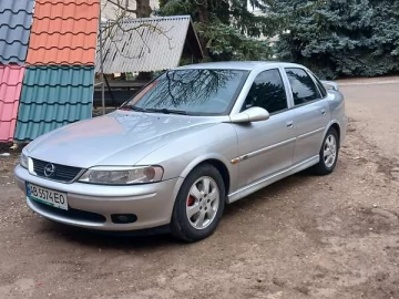 Авто Opel Vectra 2000 № 7590096