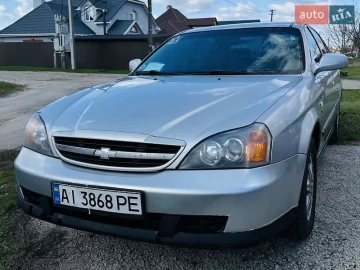 Авто Chevrolet Evanda 2005 № 7590101