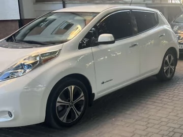 Авто Nissan Leaf 2015 № 7590164