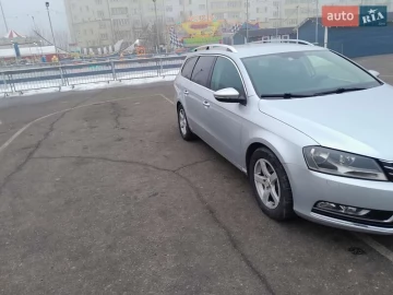 Авто Volkswagen Passat 2011 № 7590170
