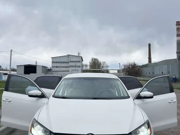 Авто Volkswagen Passat 2015 № 7590209