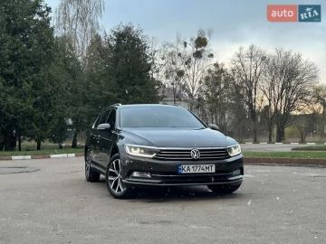 Авто Volkswagen Passat 2018 № 7590312