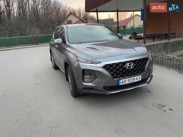 Авто Hyundai Santa Fe 2019 № 7590318