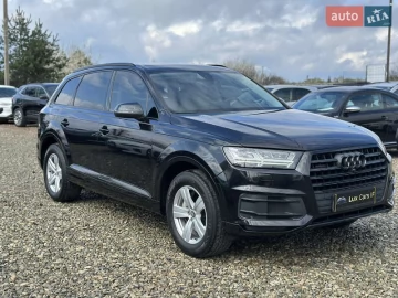 Авто Audi Q7 2019 № 7590335