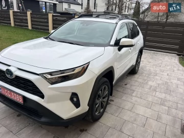 Авто Toyota Rav4 2024 № 7590341