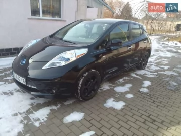 Авто Nissan Leaf 2012 № 7590387