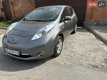 Авто Nissan Leaf 2014 № 7590481