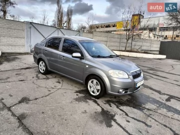 Авто Chevrolet Aveo 2005 № 7590700