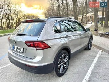 Авто Volkswagen Tiguan 2017 № 7590748