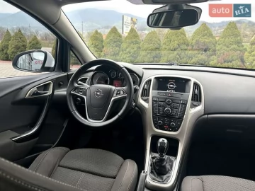 Авто Opel Astra 2012 № 7590793